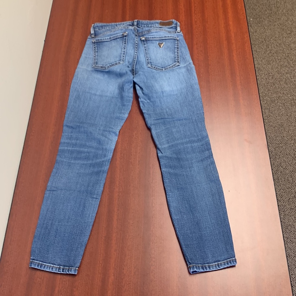 Guess Jeans - Picture 5 of 7